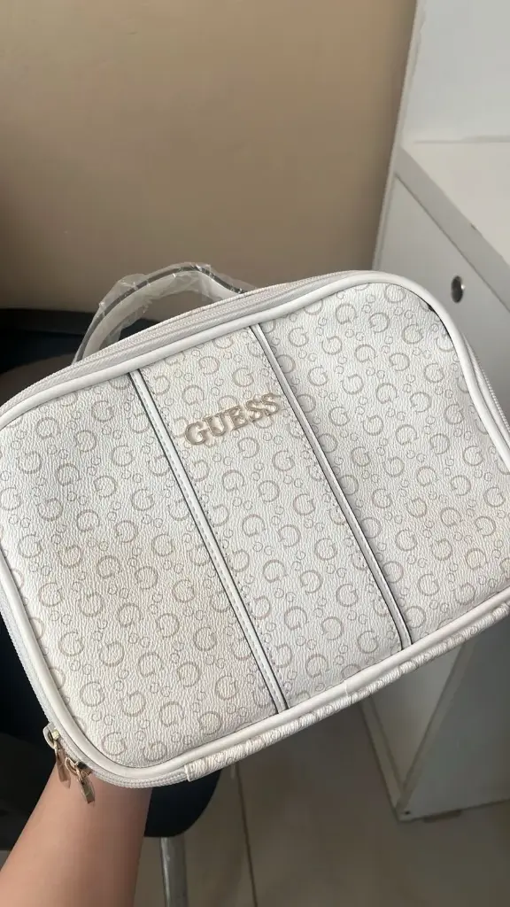 Guess - Filmore Travel - White 
