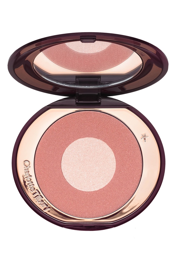 Charlotte Tilbury Cheek to Chic in Pillow Talk - Pink. Size All